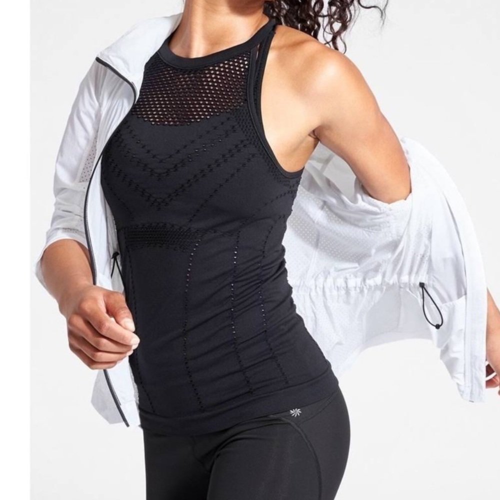 ATHLETA CUTOUT TANK TOP